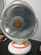電暖扇，全新的，買回來就用了二次，一直放家沒用了