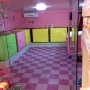 營(yíng)業(yè)中母嬰店