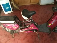九成九新電動(dòng)車急售