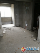 白云小區(qū)3室兩廳賤賣