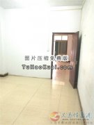義馬市珠江路東段路北，千秋礦醫(yī)院十字路口西北角門(mén)面房出租