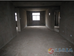馬嶺小區(qū)毛墻毛地，6樓帶7樓，地理位置優(yōu)越