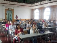 義煤總醫(yī)院孕婦學(xué)校公益大課堂
