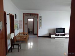 東園小區(qū)南區(qū)售房一套
