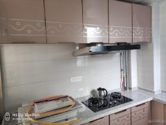 天和明珠2號樓兩室兩廳精裝修出售