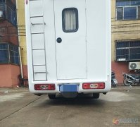 出售房車一臺，有意者請聯系