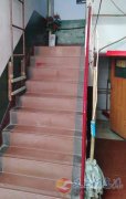 出售獨(dú)家院，(出租)下邊一層
