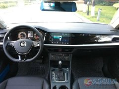 19年九成新大眾朗逸轎車轉(zhuǎn)讓 一兩萬提車