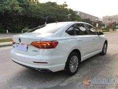 19年九成新大眾朗逸轎車轉(zhuǎn)讓 一兩萬提車