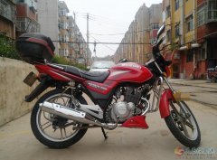 出自用摩托車一輛