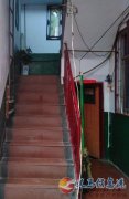 售獨家院(出租院內(nèi)若干單間套間)