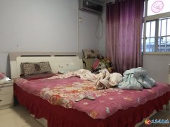 租房不如買房，現(xiàn)誠意出售香山街住房一套，帶暖氣，熱的只想脫衣