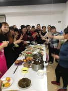 月嫂，育嬰，護(hù)工，家政，包食宿免費(fèi)培訓(xùn)，持證上崗