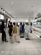 正弘弘利高薪招聘導(dǎo)購/店長