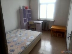 興苑小區(qū)6樓60平兩室一廳，帶家具家電送煤棚特價出售