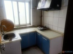 5萬一口價出售興苑小區(qū)6樓60平兩室一廳，帶家具家電送煤棚