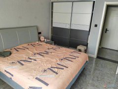 建業(yè)隔壁同心苑15號樓11樓120平出售