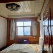 千秋礦千園小區(qū)   六樓    四室二廳  簡裝  低價誠心