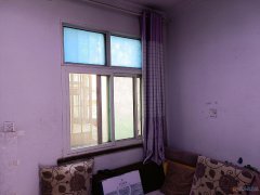 出租:好又多西隔壁3室1廳80㎡，1樓、700元/月