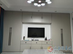 禮召社區(qū)一樓精裝修帶車庫出售37w