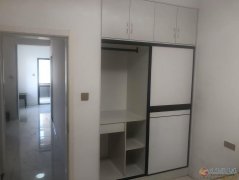 3樓，新裝，狂口社區(qū)67平2室1廳，拎包入住600元/月