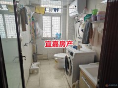 體育廣場(chǎng)對(duì)面精裝三室 88平 3室2廳 22.5萬(wàn)拎包住