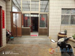 獨(dú)家院，220平6室地暖，上下二層拎包入住，方便停車，銀杏路