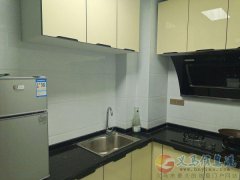 出租美景瑞園一室一廳一廚一衛(wèi)精裝修房子一套