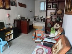千禧附近獨(dú)家院，有證，180平6室上下二層，暖燃齊拎包入住