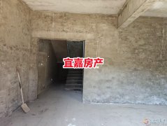 生態(tài)公園獨(dú)家院180平4萬(wàn)2廳2衛(wèi)21.8萬(wàn)
