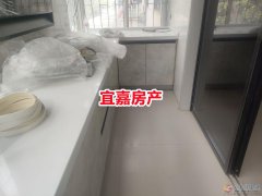 首付8萬即得 河濱小區(qū)2樓 138平 3室2廳住房一套 總價